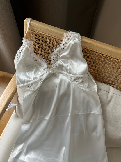 Muse Satin Nachthemd